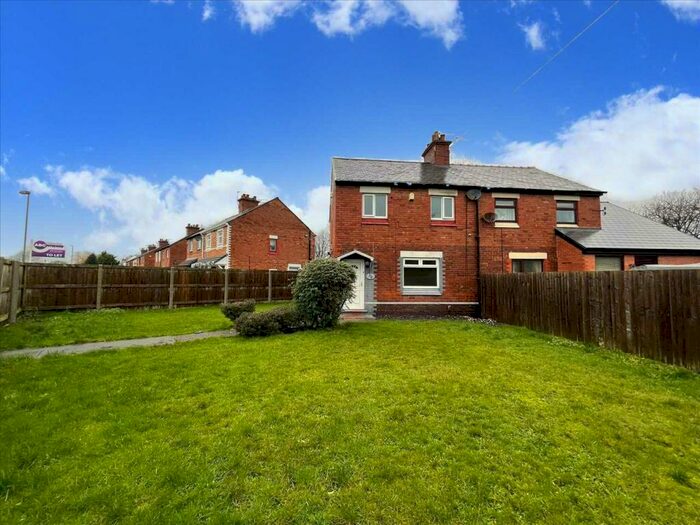 3 Bedroom Semi-Detached House To Rent In Regent Street, Ellesmere Port, CH65