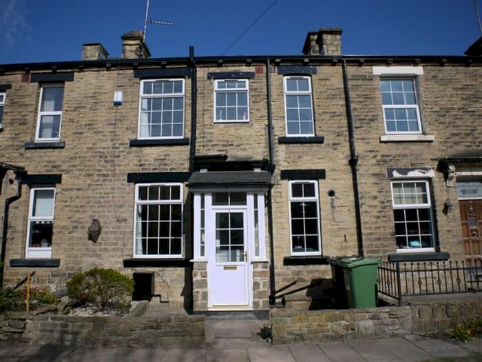 2 Bedroom Terraced House To Rent In Cavendish Place, Pudsey, LS28
