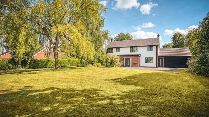4 Bedroom Detached House For Sale In Spinfield, Ednaston, Ashbourne, Derbyshire, DE6