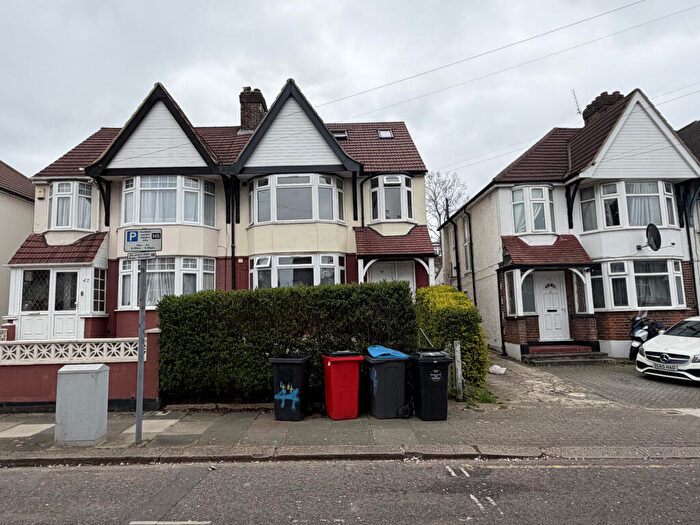 6 Bedroom Semi Detached House For Sale In Ballogie Avenue, Neasden, London, NW10