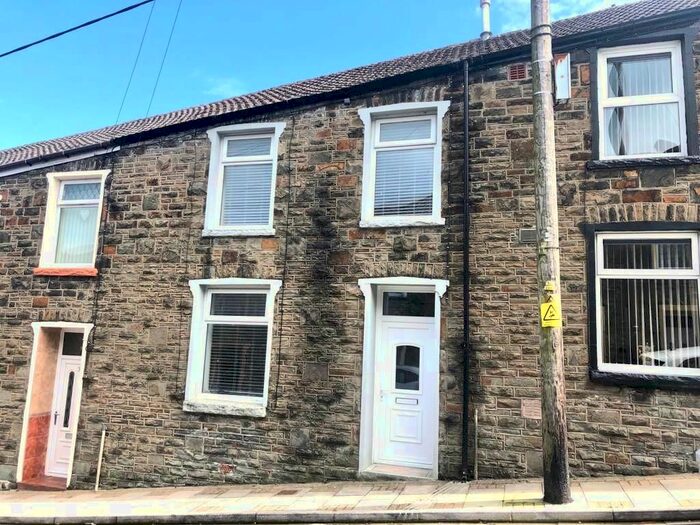 3 Bedroom Property To Rent In Mount Pleasant Terrace, Mountain Ash, CF45