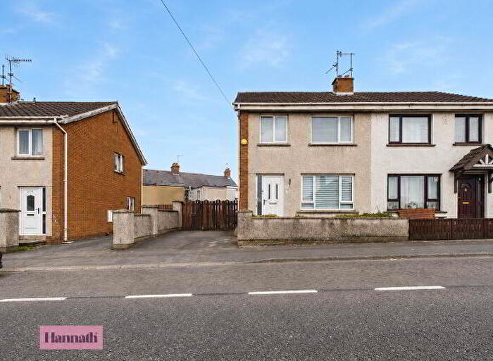 3 Bedroom Semi-Detached House For Sale In Charles Street, Craigavon, BT62