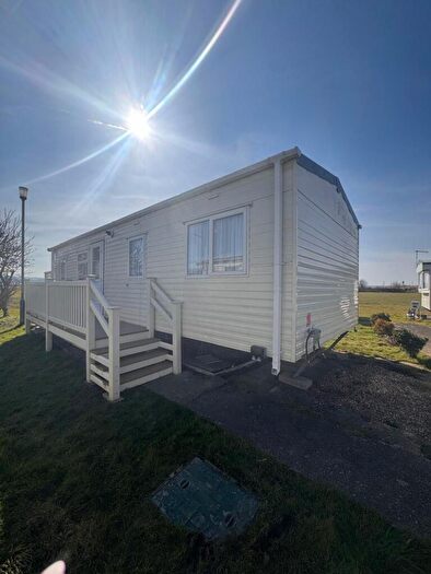 2 Bedroom Caravan For Sale In Seasalter, Whitstable, CT5