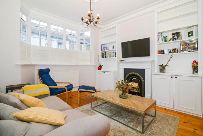 2 Bedroom Terraced House To Rent In Kings Road, East Sheen, SW14