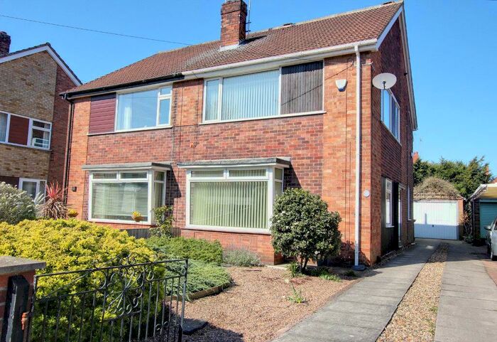 3 Bedroom House To Rent In Wylies Road, Beverley, HU17
