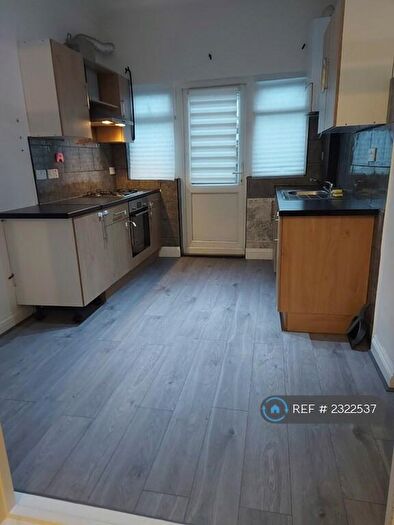 1 Bedroom Flat To Rent In Edmonton, London, N9