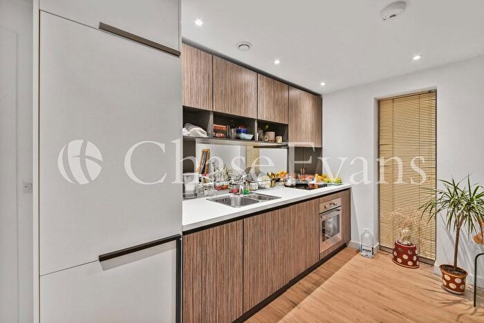 1 Bedroom Flat For Sale In Hester House, Connington Road, Lewisham, London, SE13