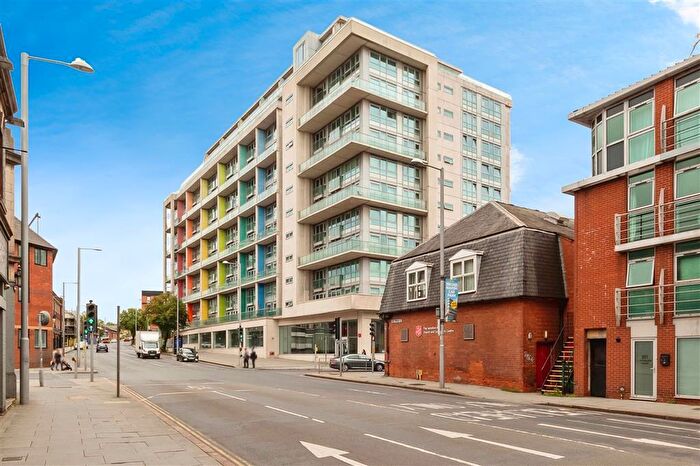 3 Bedroom Apartment To Rent In Huntingdon Street, Nottingham, NG1