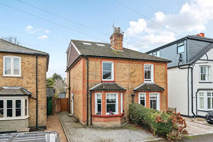 4 Bedroom Semi-Detached House For Sale In Albany Road, Hersham, KT12