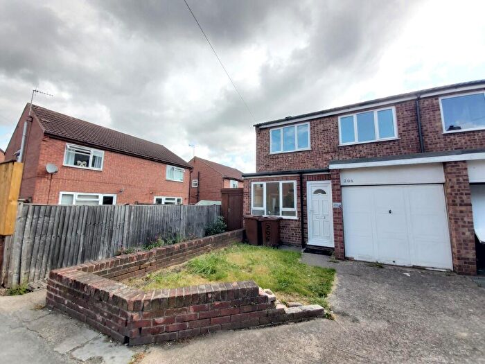 3 Bedroom Semi-Detached House To Rent In Cotmanhay Road, Cotmanhay, Ilkeston, DE7