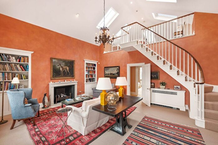 3 Bedroom Maisonette For Sale In Queen's Gate Terrace, South Kensington, London, SW7