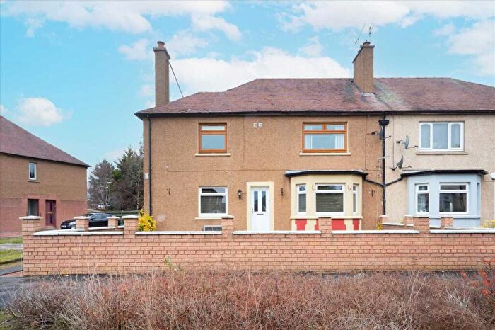 3 Bedroom Apartment For Sale In Albert Avenue, Grangemouth, FK3