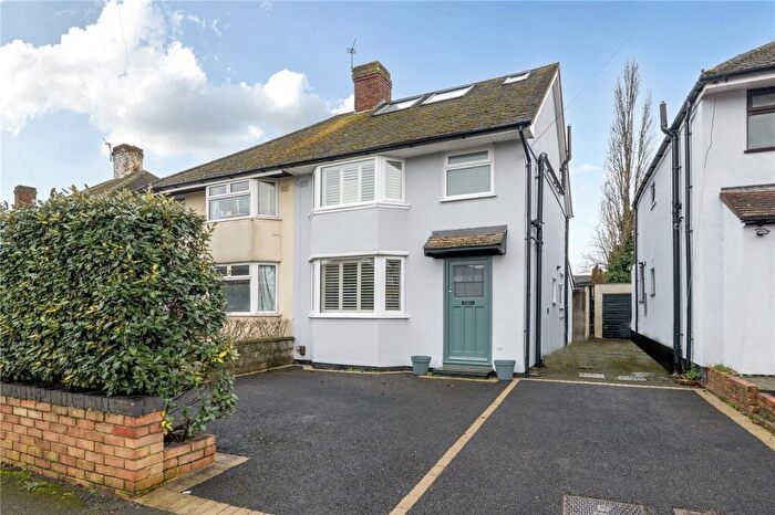 4 Bedroom Semi-Detached House For Sale In York Road, Headington, Oxford, OX3