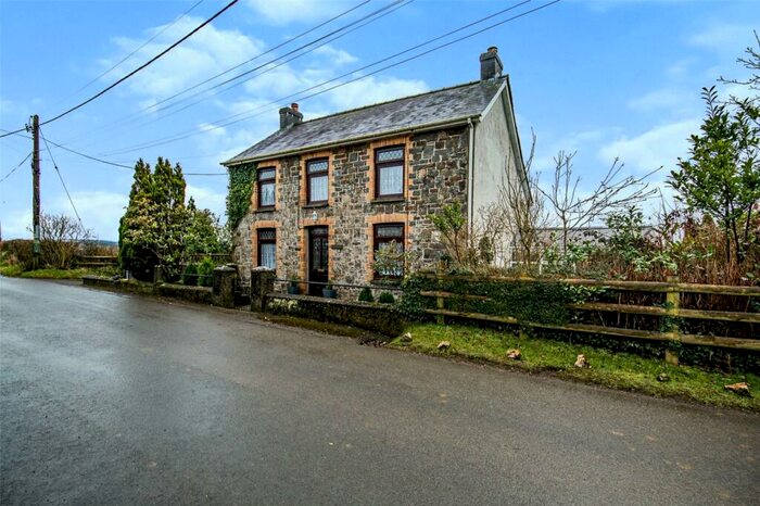 4 Bedroom Detached House For Sale In Llanpumsaint, Carmarthen, Carmarthenshire, SA33