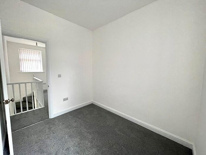 3 Bedroom End Of Terrace House For Sale In Nantgarw Road, Caerphilly, CF83