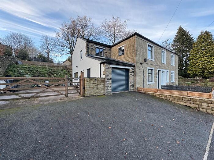 4 Bedroom Character Property For Sale In Meltham Mills Road, Meltham, Holmfirth, HD9