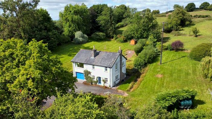 3 Bedroom Detached House For Sale In Llandefalle, Brecon, Powys, LD3