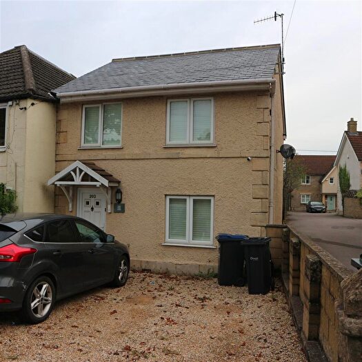 1 Bedroom Flat To Rent In Quemerford, Calne, SN11