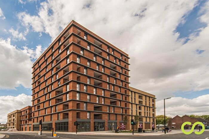 1 Bedroom Flat For Sale In Charlotte House, High Street, Sutton, SM1