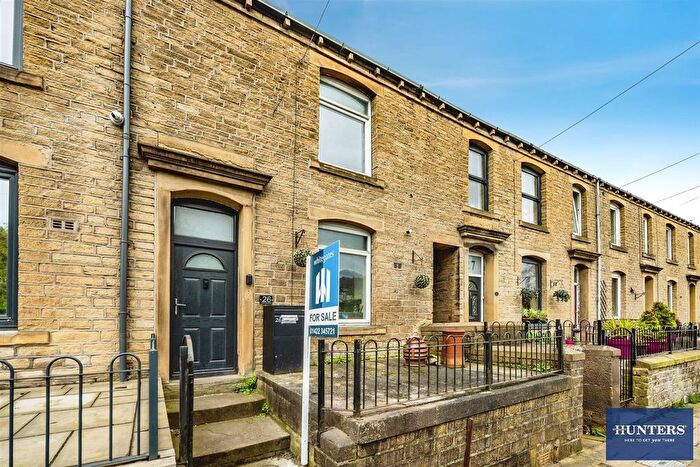 2 Bedroom Terraced House For Sale In Copley Hall Terrace Halifax, HX3