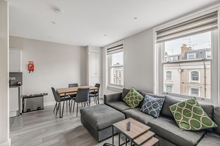 2 Bedroom Flat To Rent In Finborough Road, London, SW10