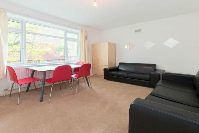 2 Bedroom Flat To Rent In Fortune Green Road, West Hampstead, NW6