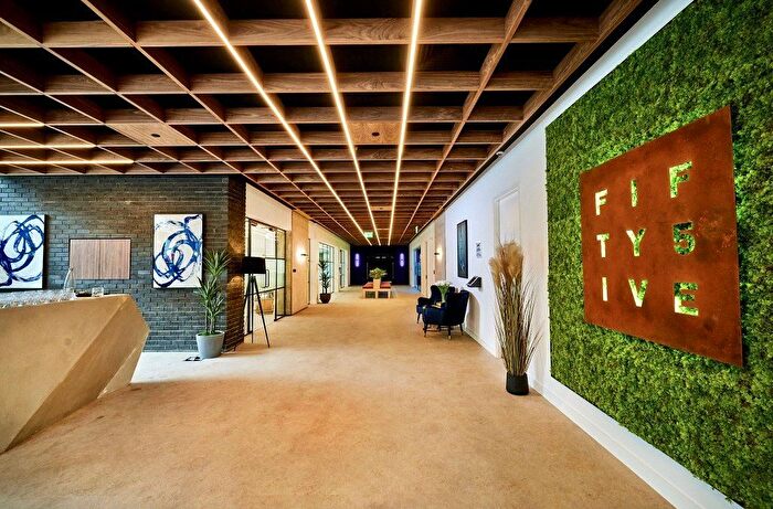 2 Bedroom Flat To Rent In Fiftyfive, Queen Street, Salford, M3