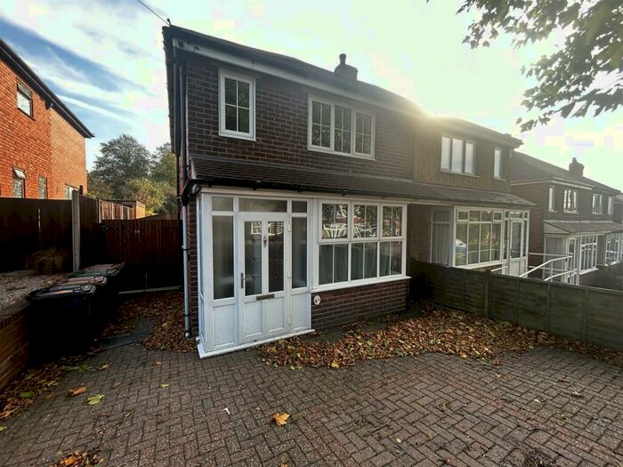 2 Bedroom Semi-Detached House To Rent In Darklands Road, Swadlincote, DE11