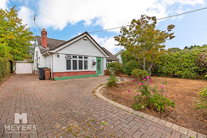 3 Bedroom Detached Bungalow For Sale In Oakhurst Road, Ferndown, BH22