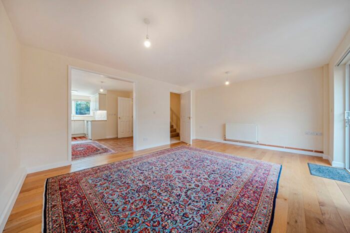 3 Bedroom Semi Detached House For Sale In Gold Hill East, Gerrards Cross, SL9