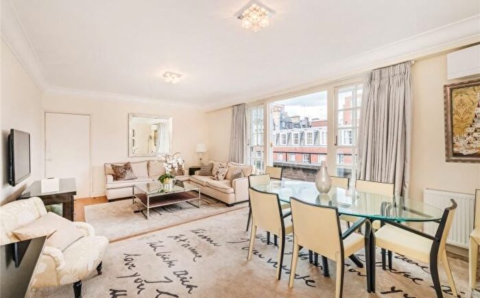 2 Bedroom Flat To Rent In Reeves Mews, W1K