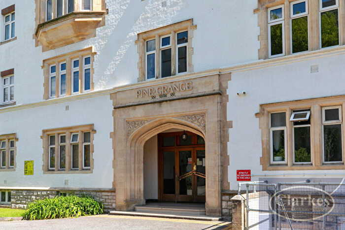 1 Bedroom Flat To Rent In Bath Road, Bournemouth, Dorset, BH1