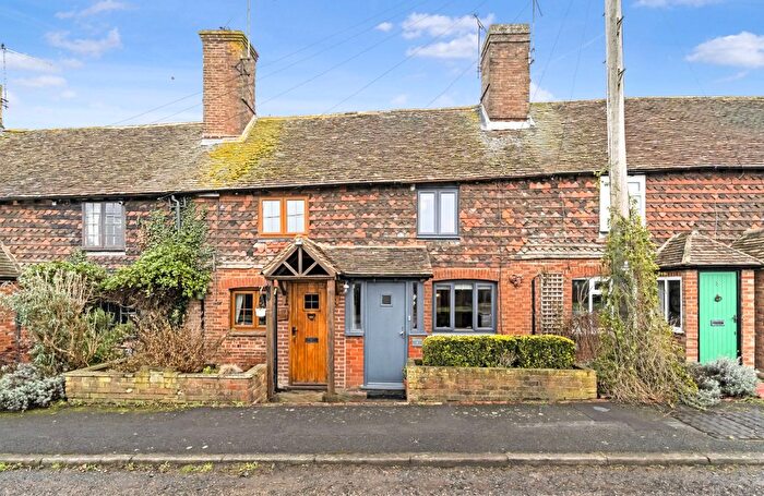 3 Bedroom Terraced House For Sale In Cross At Hand Cottages, Maidstone Road, Staplehurst, Tonbridge, Kent, TN12