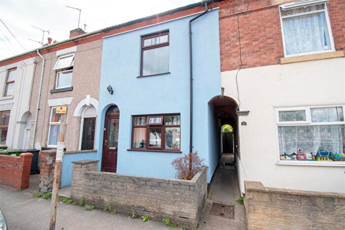 2 Bedroom Terraced House For Sale In Beighton Street, Ripley, DE5