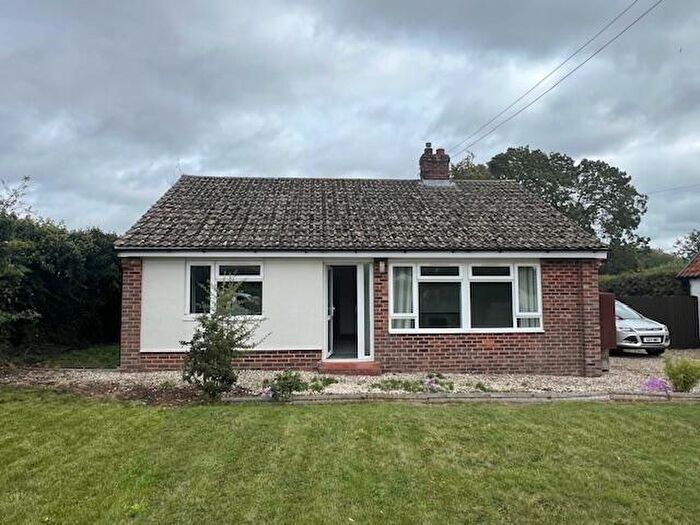 2 Bedroom Bungalow To Rent In Church Road, South Lopham, Diss, IP22
