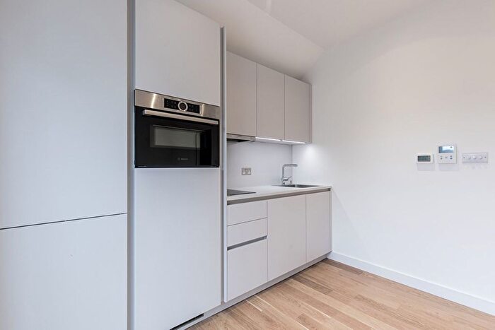 Studio To Rent In Argyle Road, London, W13