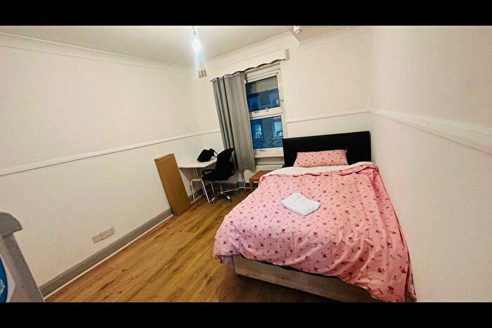 1 Bedroom Studio To Rent In Grays Inn Road, London, WC1X