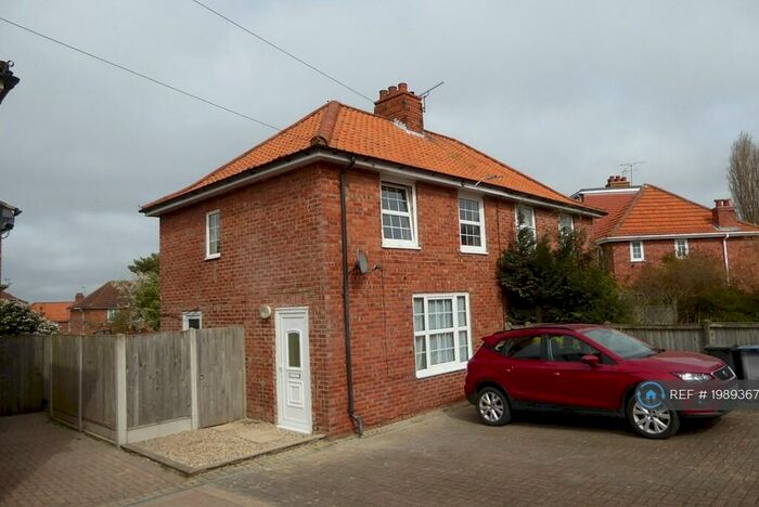 2 Bedroom Semi-Detached House To Rent In Hyde Place, Aylesham, CT3