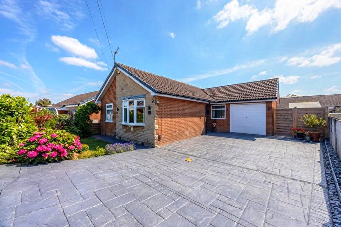 3 Bedroom Detached Bungalow For Sale In Bradwell Avenue, Dodworth, Barnsley, S75