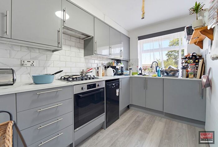 2 Bedroom Flat For Sale In Carlton House, Riverside Road, Stanwell, Staines-Upon-Thames, TW19