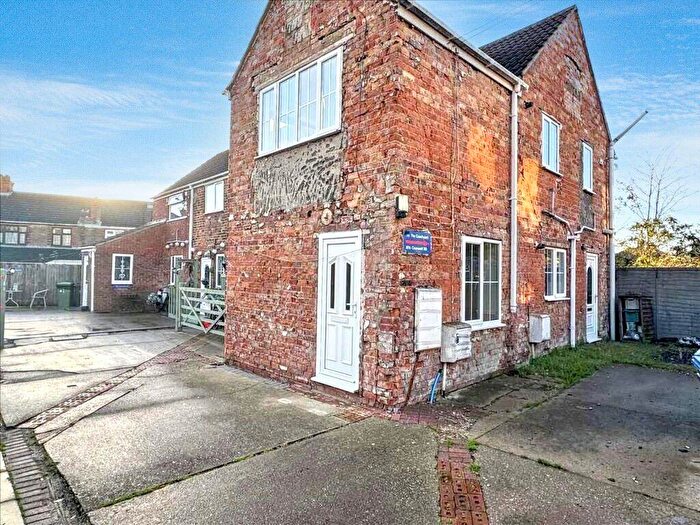 5 Bedroom Block Of Apartments For Sale In Cromwell Road, Grimsby, Lincolnshire, DN31