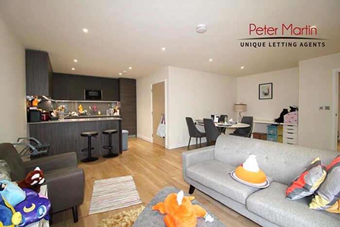 2 Bedroom Apartment To Rent In Capri House, Beaufort Square, Colindale, NW9