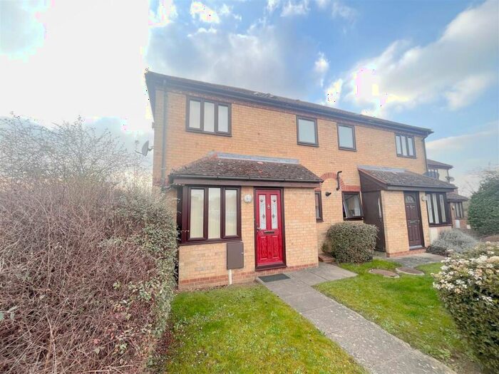 1 Bedroom Terraced House To Rent In Groundsel Close, Walnut Tree, Milton Keynes, MK7