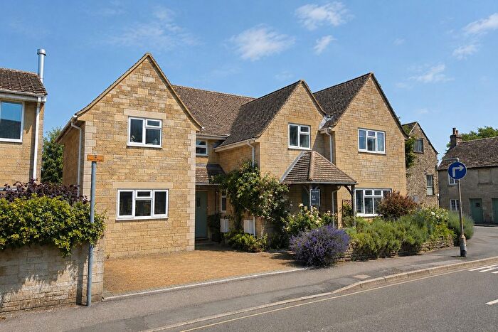 4 Bedroom Detached House For Sale In Ashcroft Gardens, Cirencester, Gloucestershire, GL7
