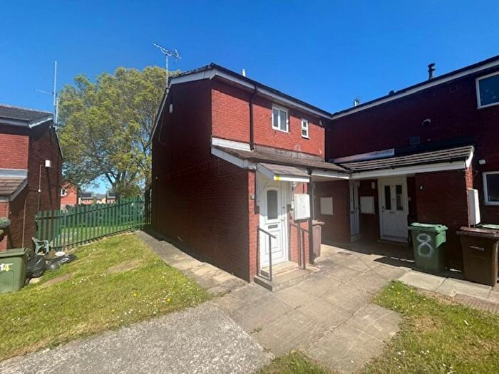 2 Bedroom Maisonette To Rent In St. James Court, Havercroft, Wakefield, WF4