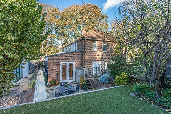 4 Bedroom Semi-Detached House For Sale In Winterbourne Close, Lewes, BN7