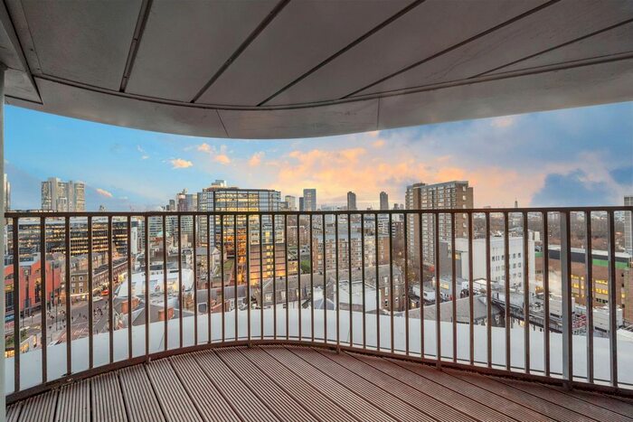 2 Bedroom Flat To Rent In City Road, London, EC1V