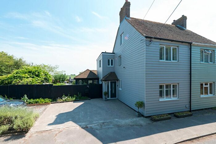3 Bedroom Semi-Detached House For Sale In Ebbsfleet Lane North, Ramsgate, CT12