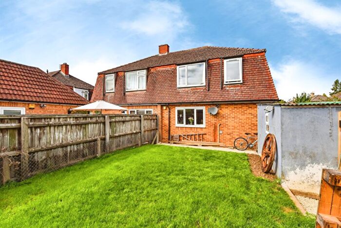 3 Bedroom Semi Detached House For Sale In Coronation Road, Frome, BA11