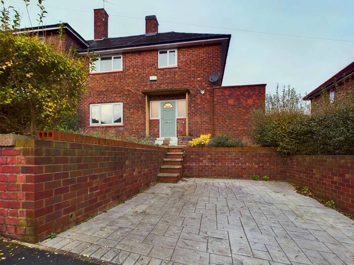 3 Bedroom Semi-Detached House To Rent In Raynald Road, Manor, Sheffield, S2